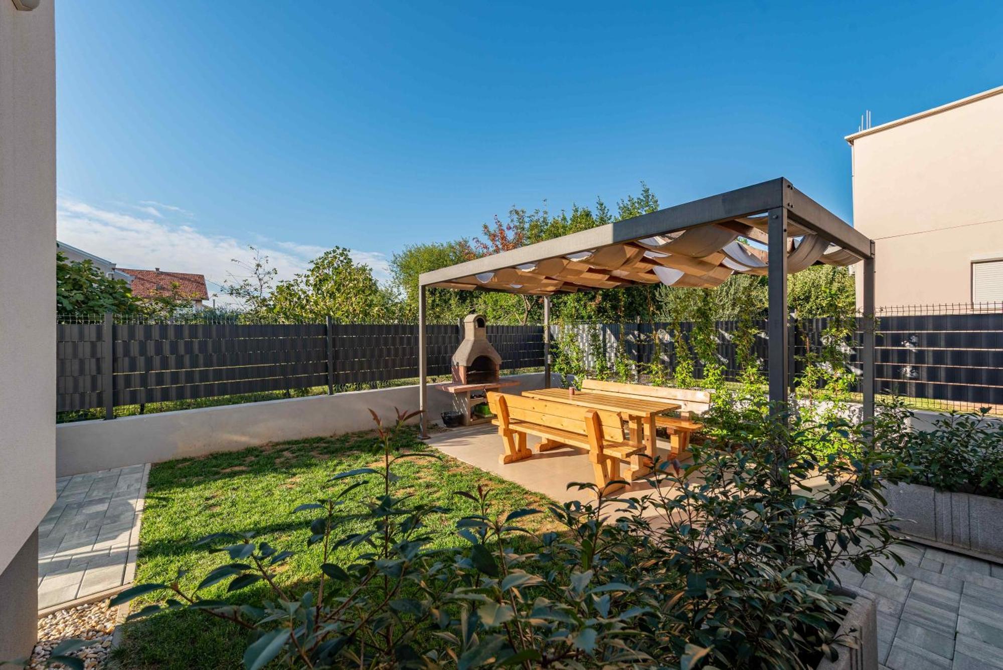 Apartmani Diva Zadar Exterior foto