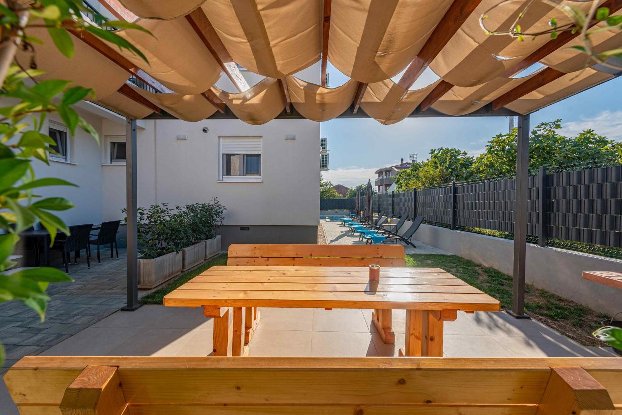 Apartmani Diva Zadar Exterior foto